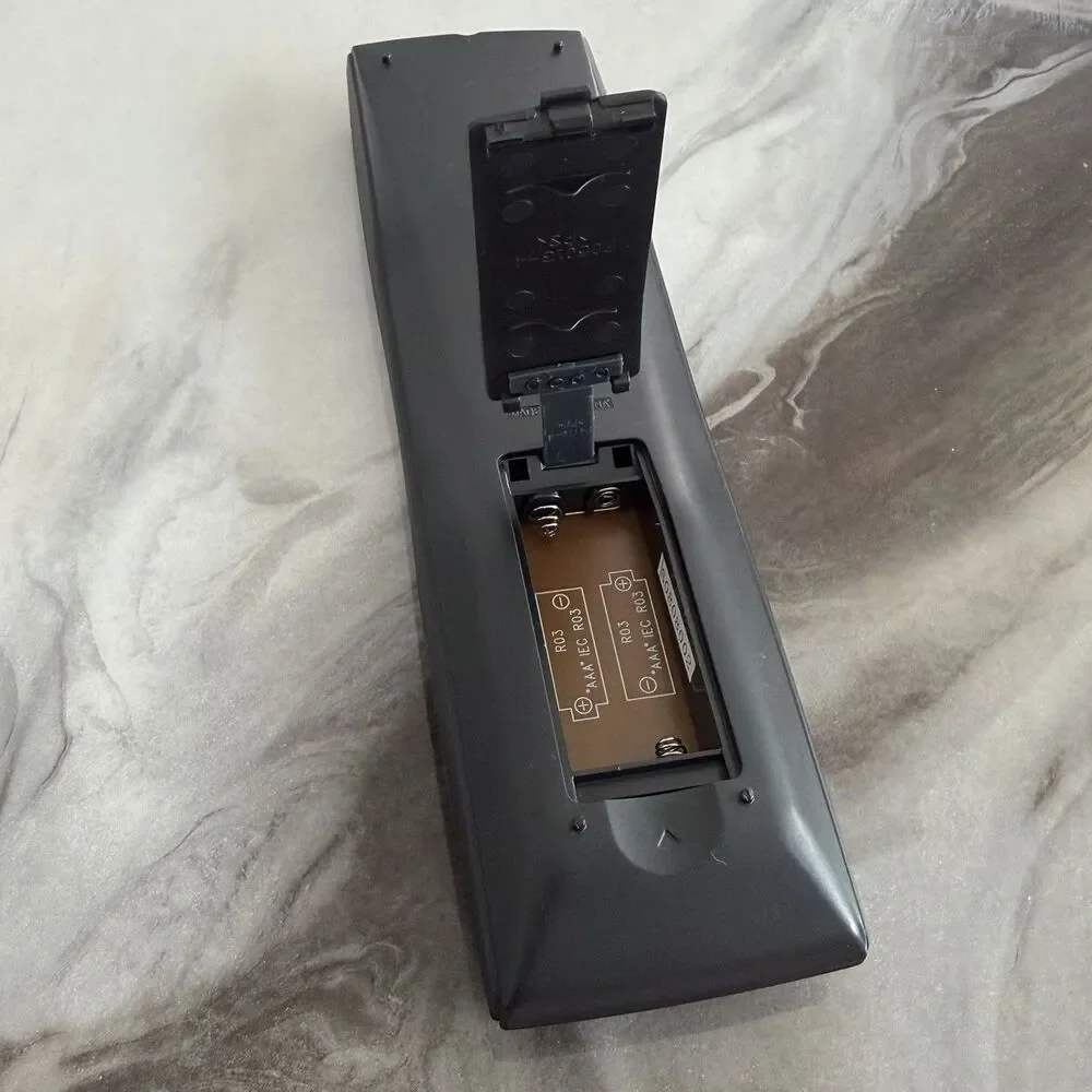 Sanyo GXBJ LCD TV Remote Control DP26648 DP32648 DP37649 DP42848 OEM - Tested - Picture 6 of 8